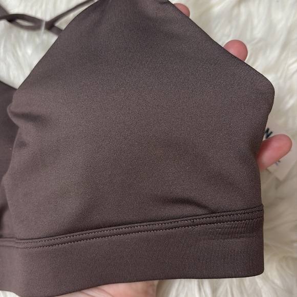 ✨✨NWT Old Navy Light Brown Sports Bra Light Support Removable Cups Size XS - Picture 4 of 15
